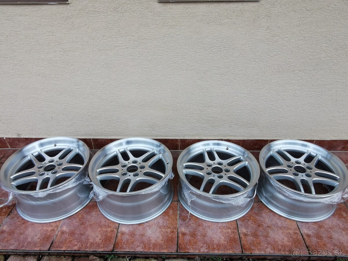 Styling 37/ M Paralell - 3