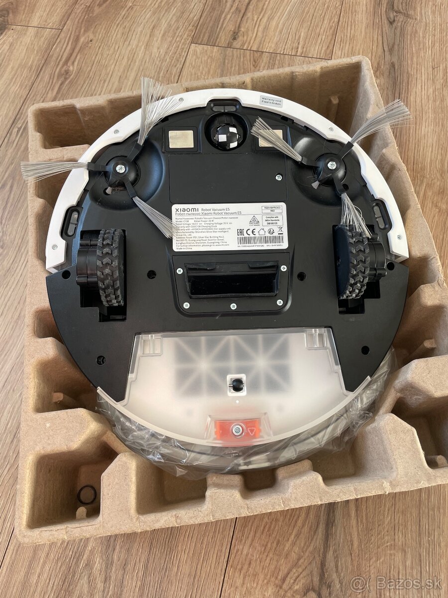 Roboticky vysávač s mopom - 3