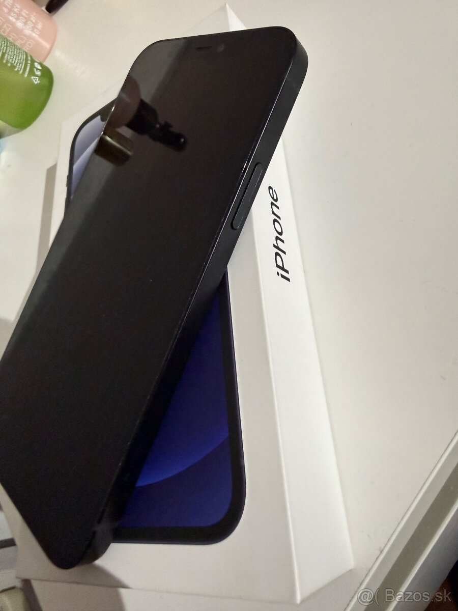 Iphone 12 - 3
