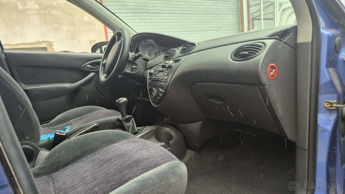 Ford Focus 1,4i 55kw - 3