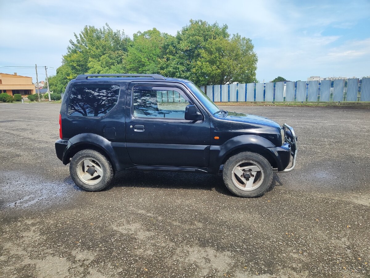 🚙 Suzuki Jimny – spoľahlivý off-road s výbavou navyše 🔧