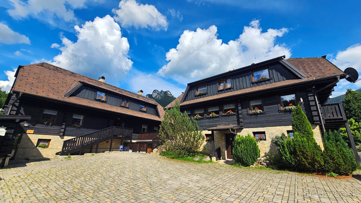 Dva nádherné drevené domy s výhľadmi, predaj, Terchová - 3