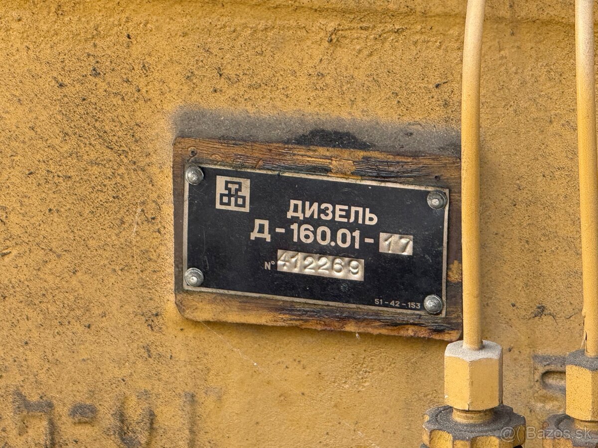 Motor Buldozér T-170 - 3