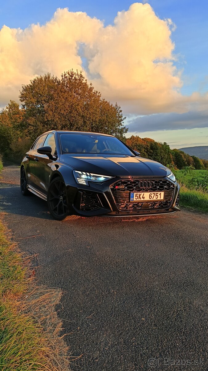 Audi RS3 8Y Karbon keramické brzdy - 3
