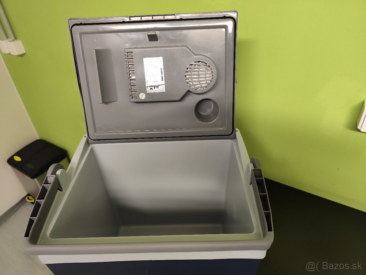 Predám autochladničku značky MOBICOOL - 3