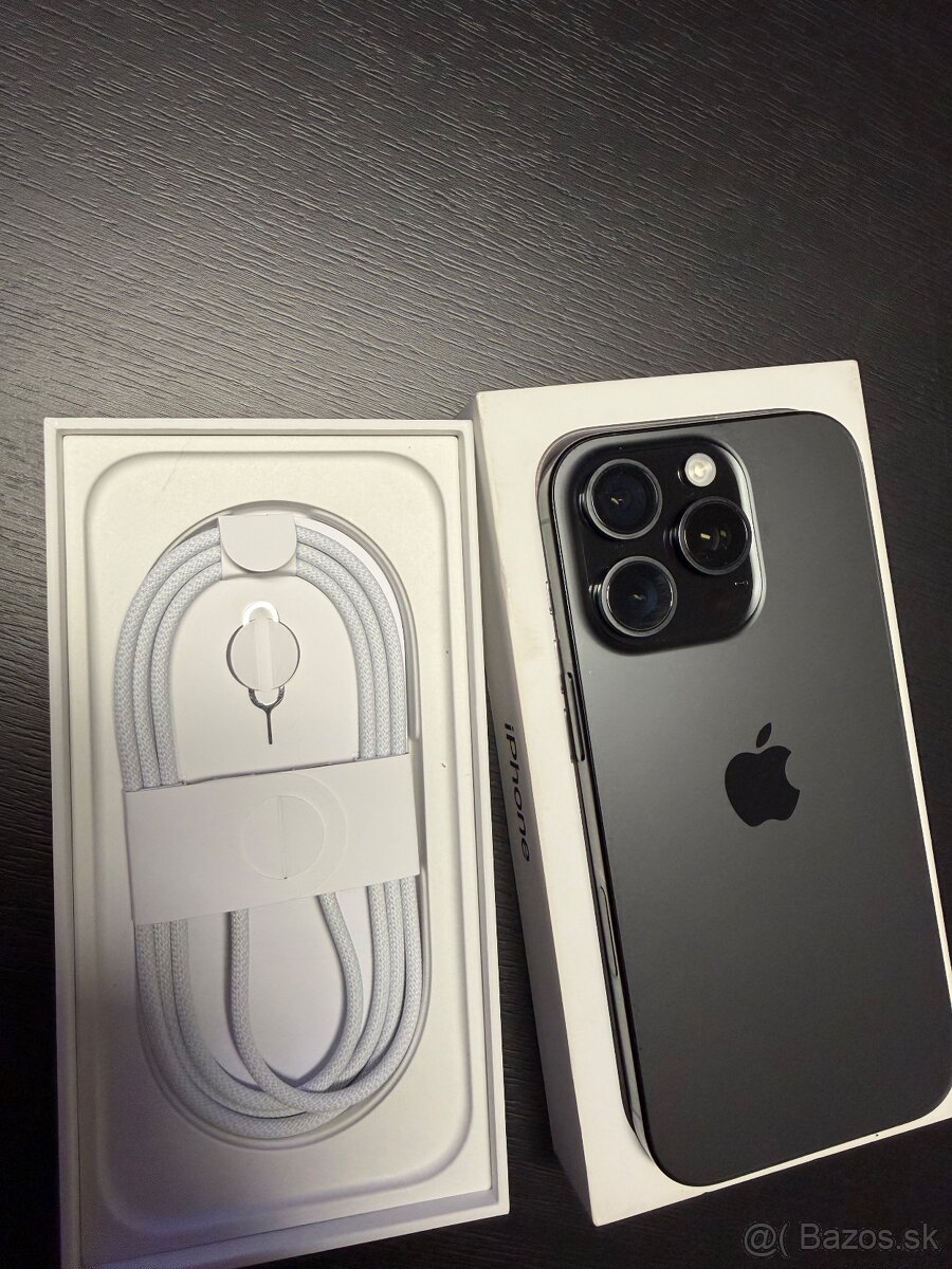 iPhone 16 Pro 256GB Black Titanium - 3