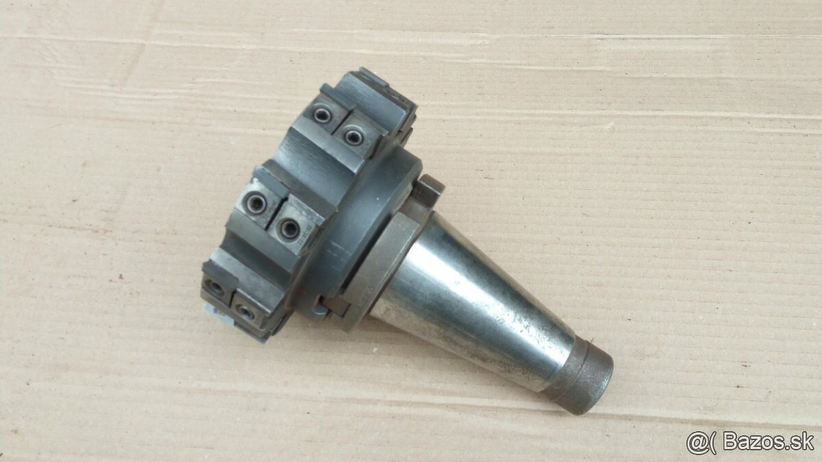 Predám frézovacie hlavy, nozovy drziak a prizmu. - 3