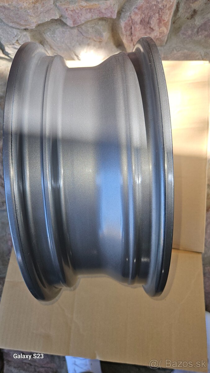 Predám originál disk Suzuki Jimny IV.gen.+ orig.kryt rezerva - 3