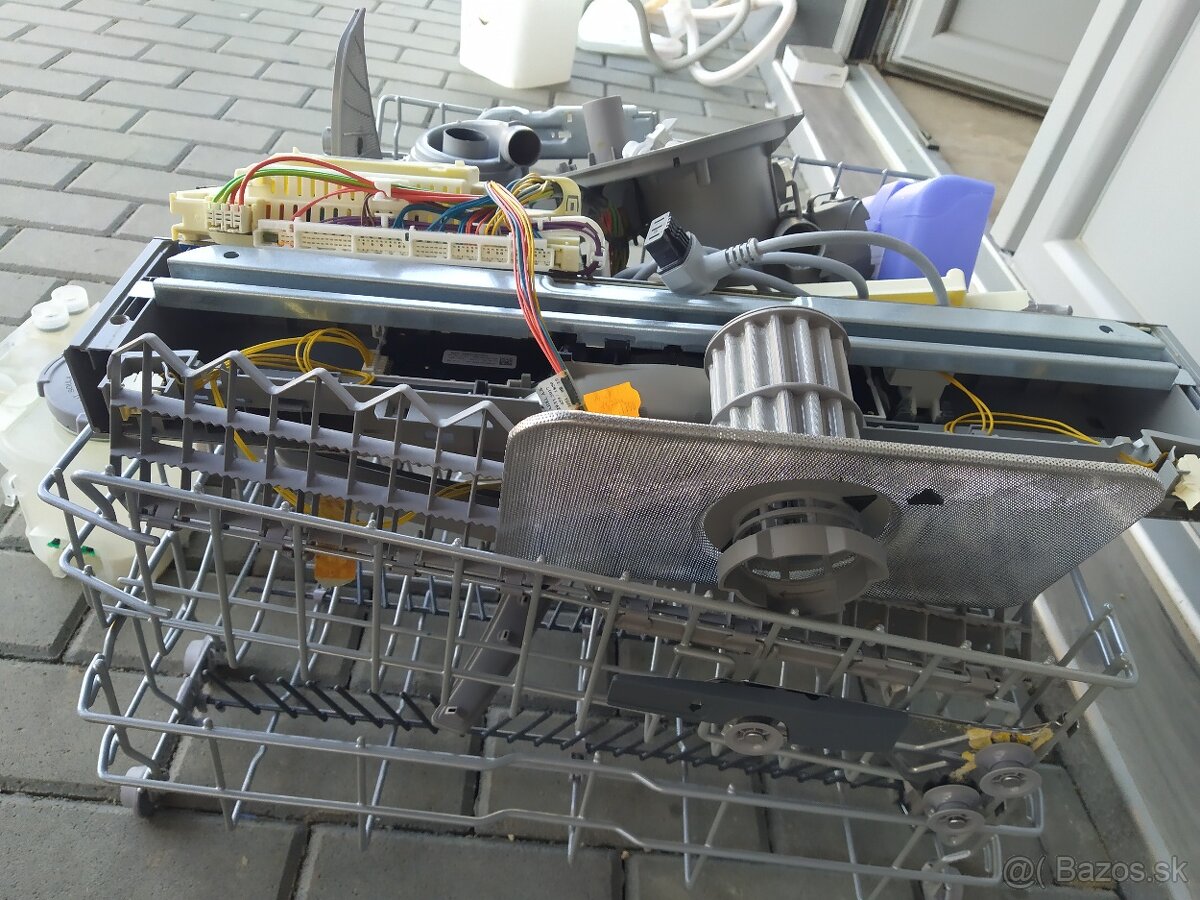 Umyvacka riadu Bosch diely - 3