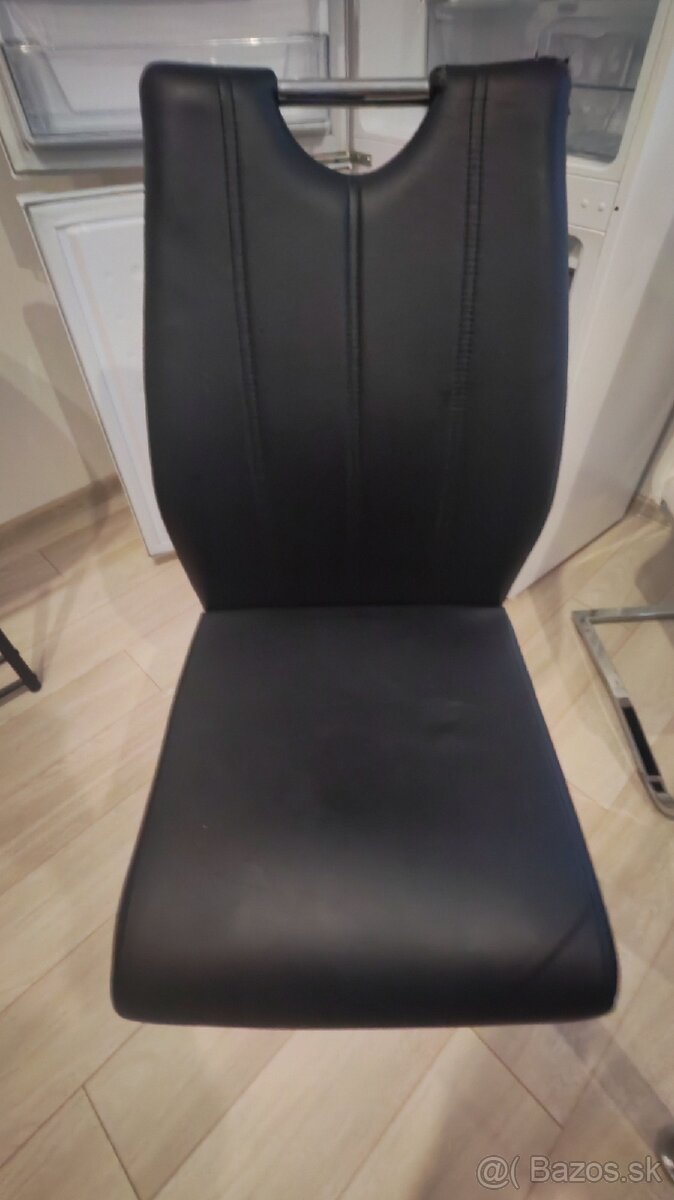 Jedálenský stôl+ stoličky - 3