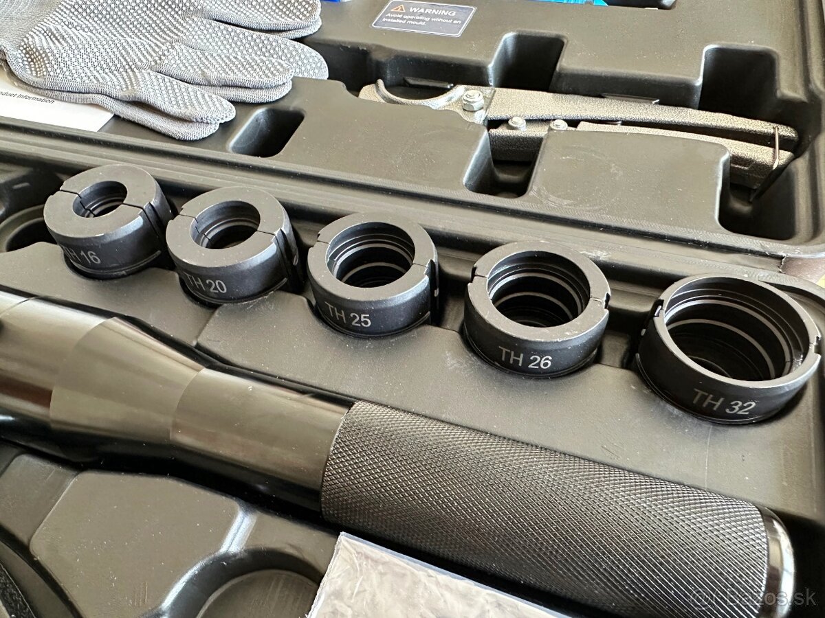 Hydraulické lisovacie kliešte PEX-AL-PEX + matrice TH - 3