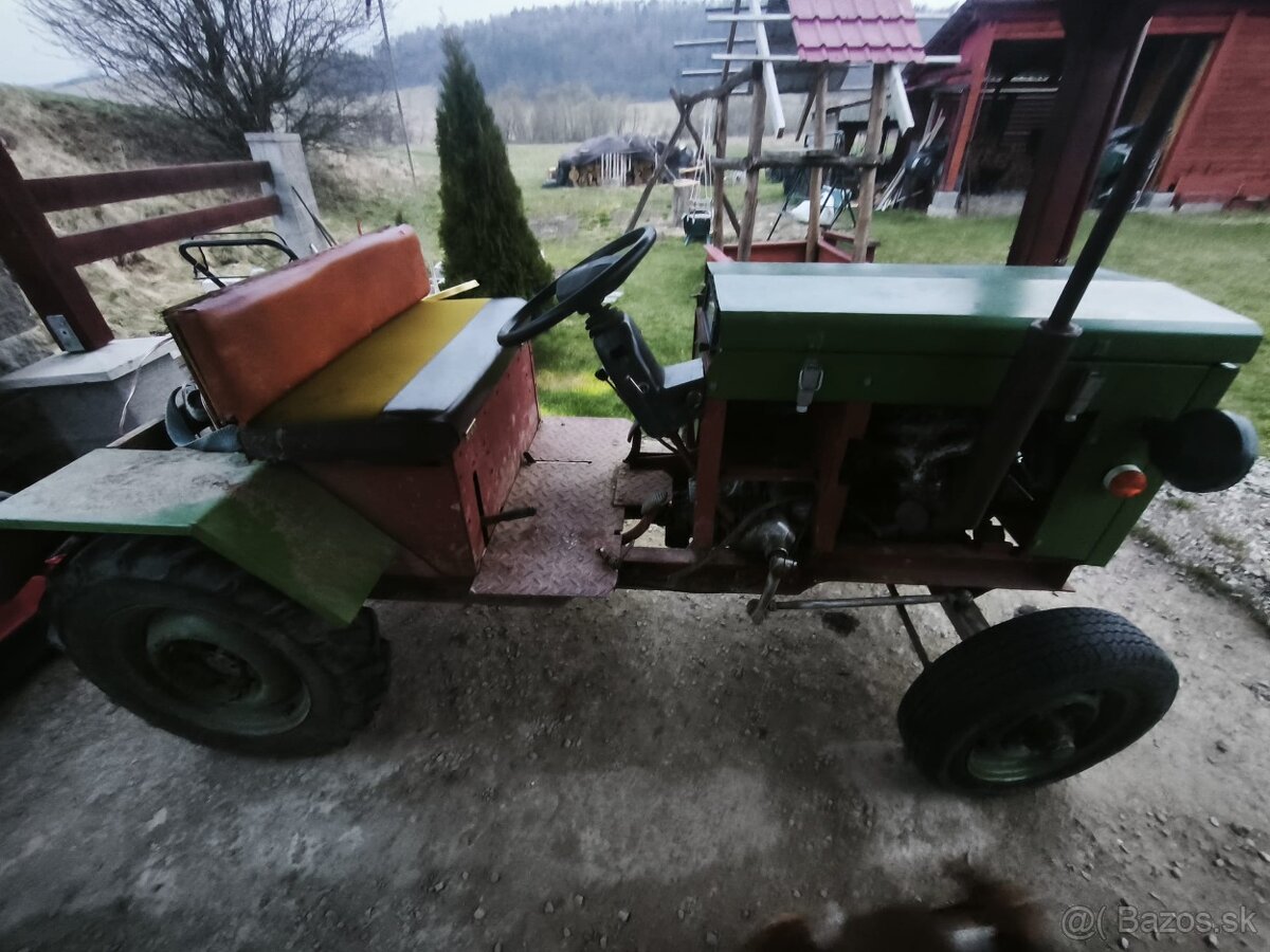 Malotraktor 1203 - 3