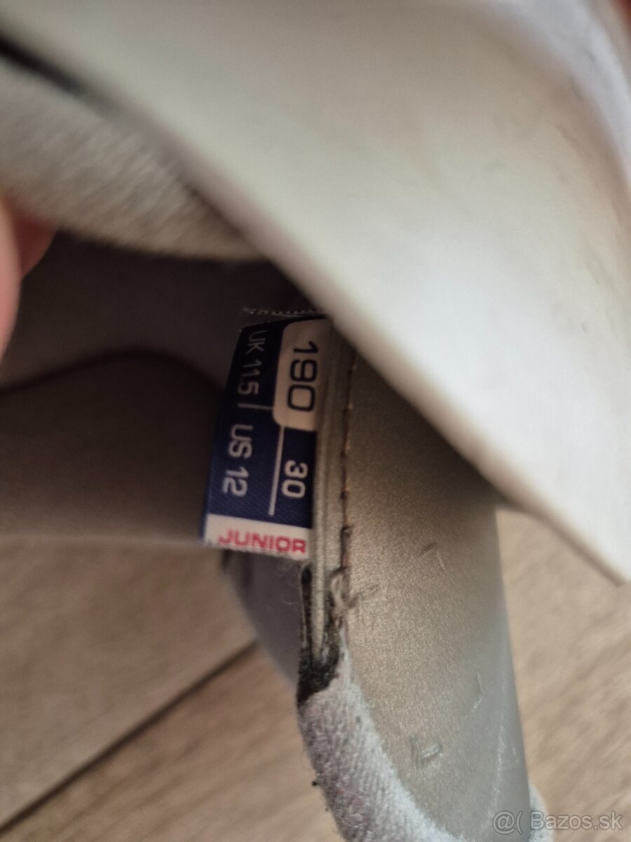 Lyže a lyžiarky - 3