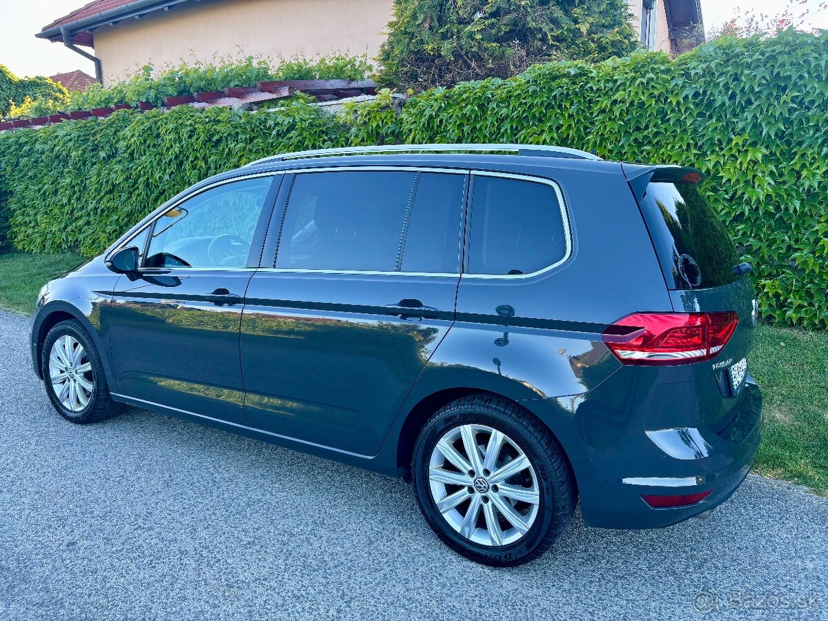 Volkswagen Touran Highline 2.0 TDI DSG6 - 3