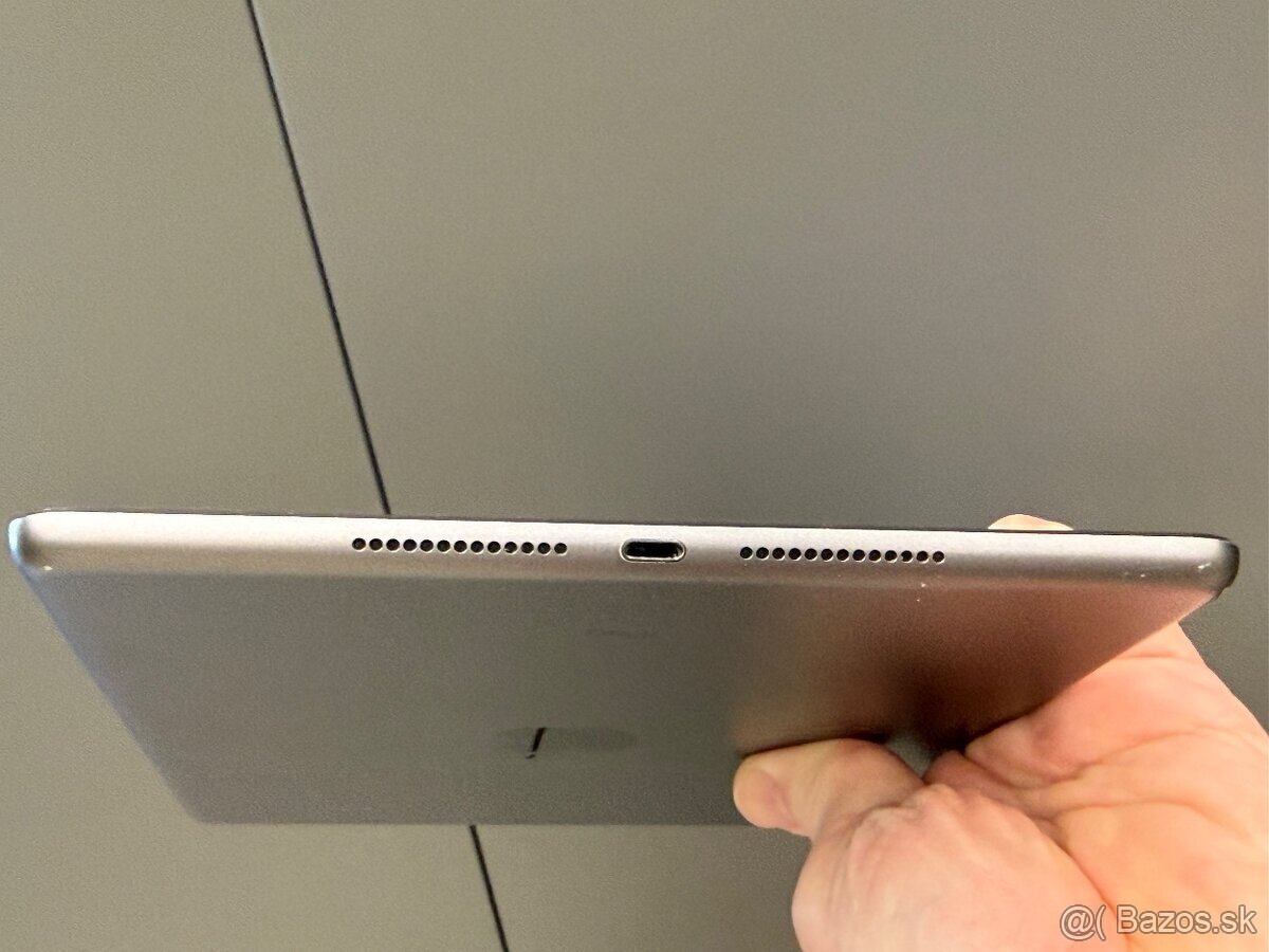 Apple iPad A2197 10.2 inch 7th generation Space Grey - 3