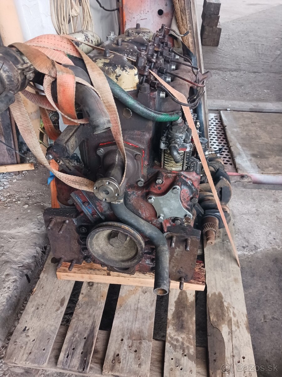 Motor zetor 6901 - 3