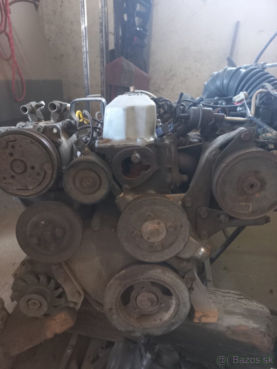 Motor Jeep 4.0 - 3