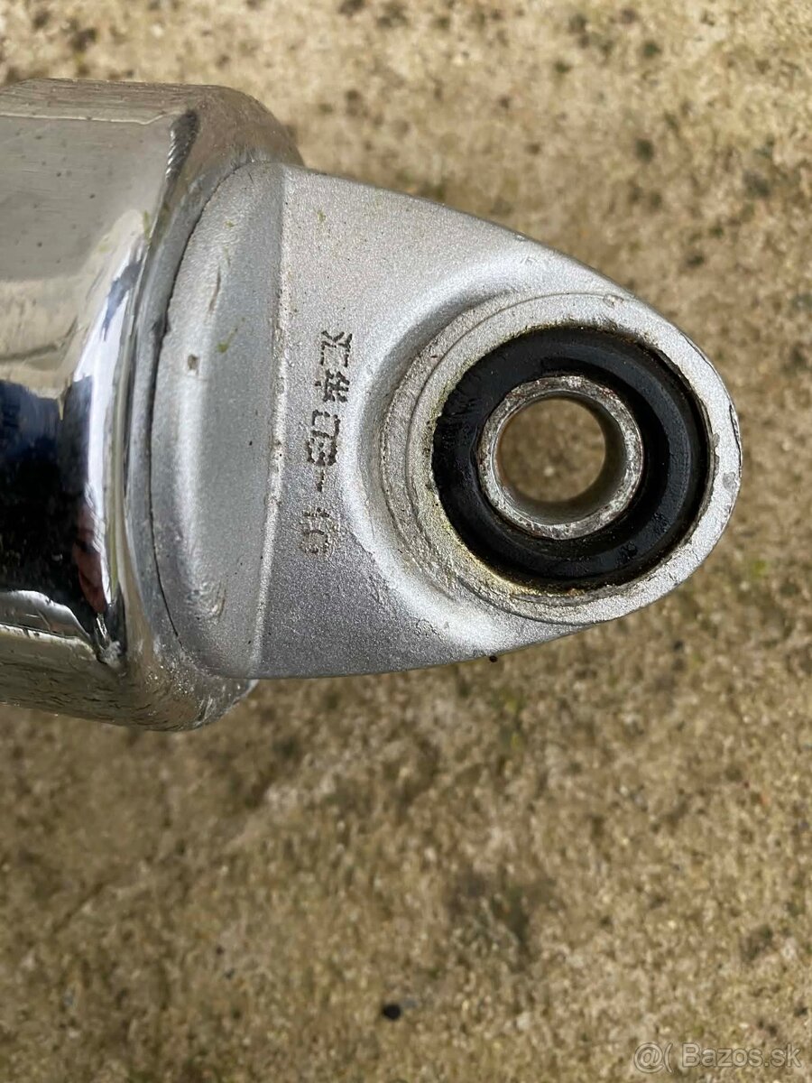 Predám zadné tlmiče - 3