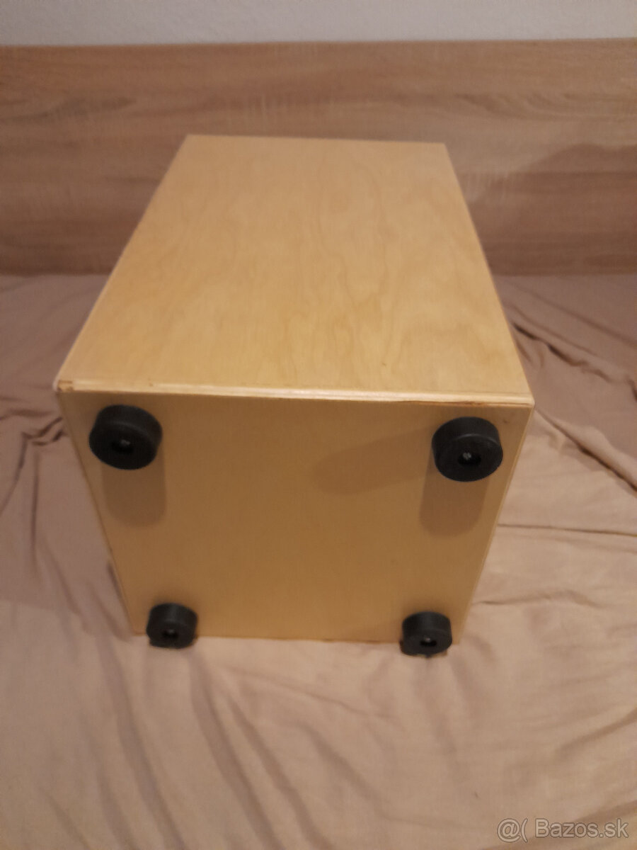 CAJON zo strunníkom - 3