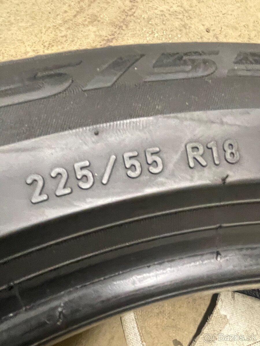 Pirelli 225/55 R18 zimné - 3
