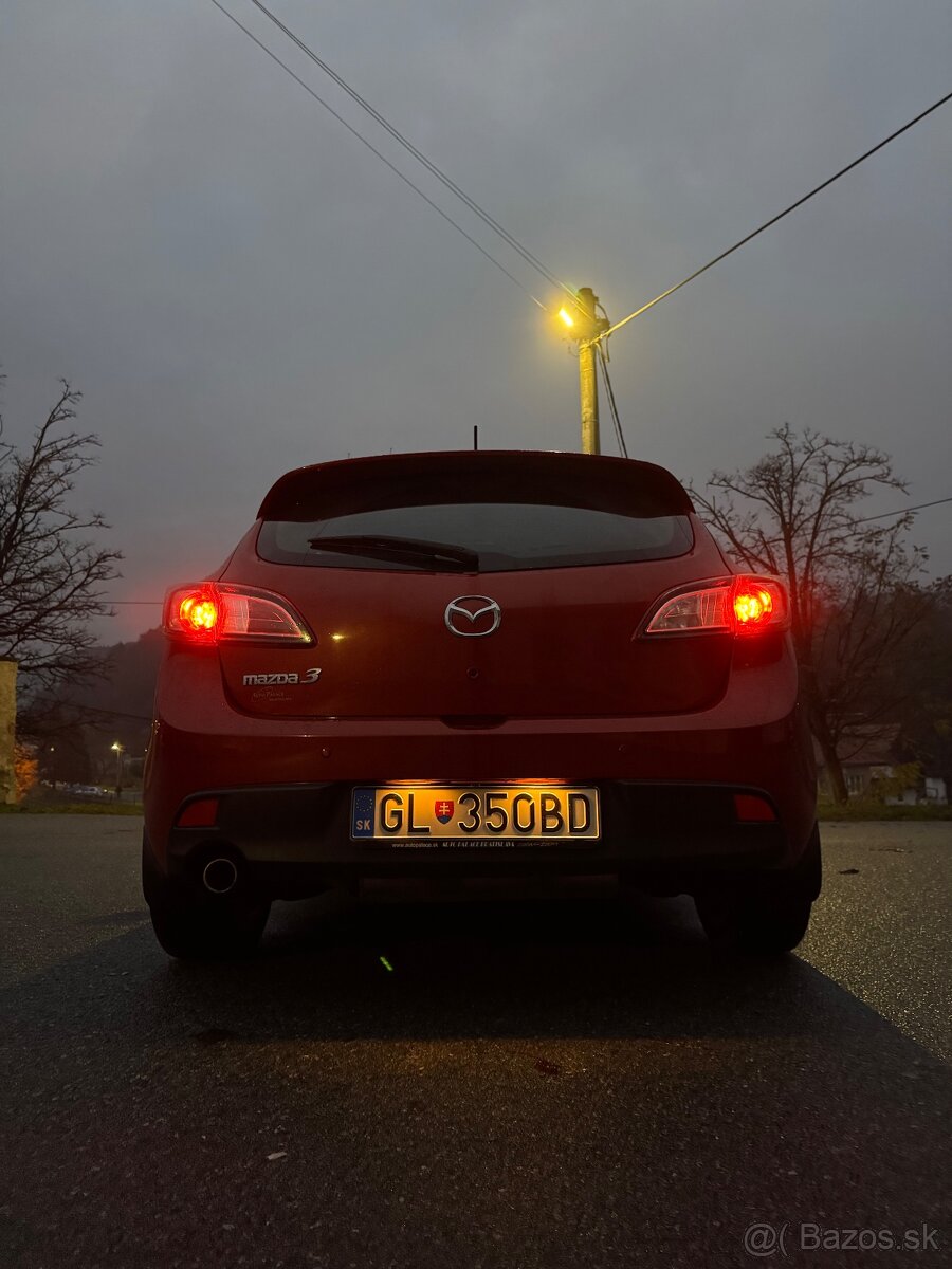 Mazda 3 benzín 2.0 L - 3