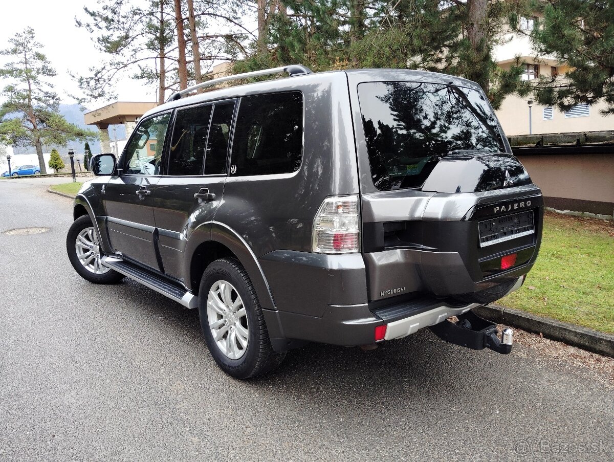 MITSUBISHI PAJERO WAGON 3.2DI-D DIAMOND EDITION. - 3