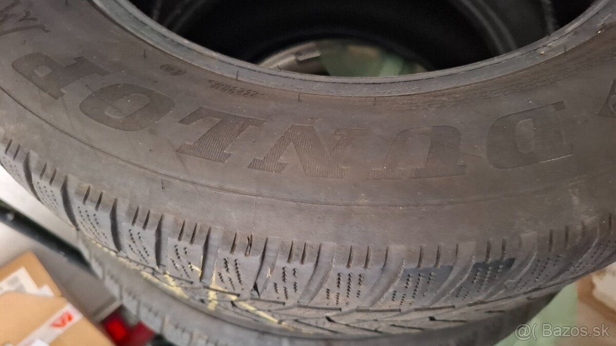 Predám 2ks Dunlop SP Sport 215/60/16, zimné - 3
