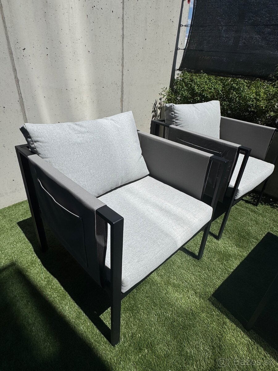 Zahradné sedenie - 3