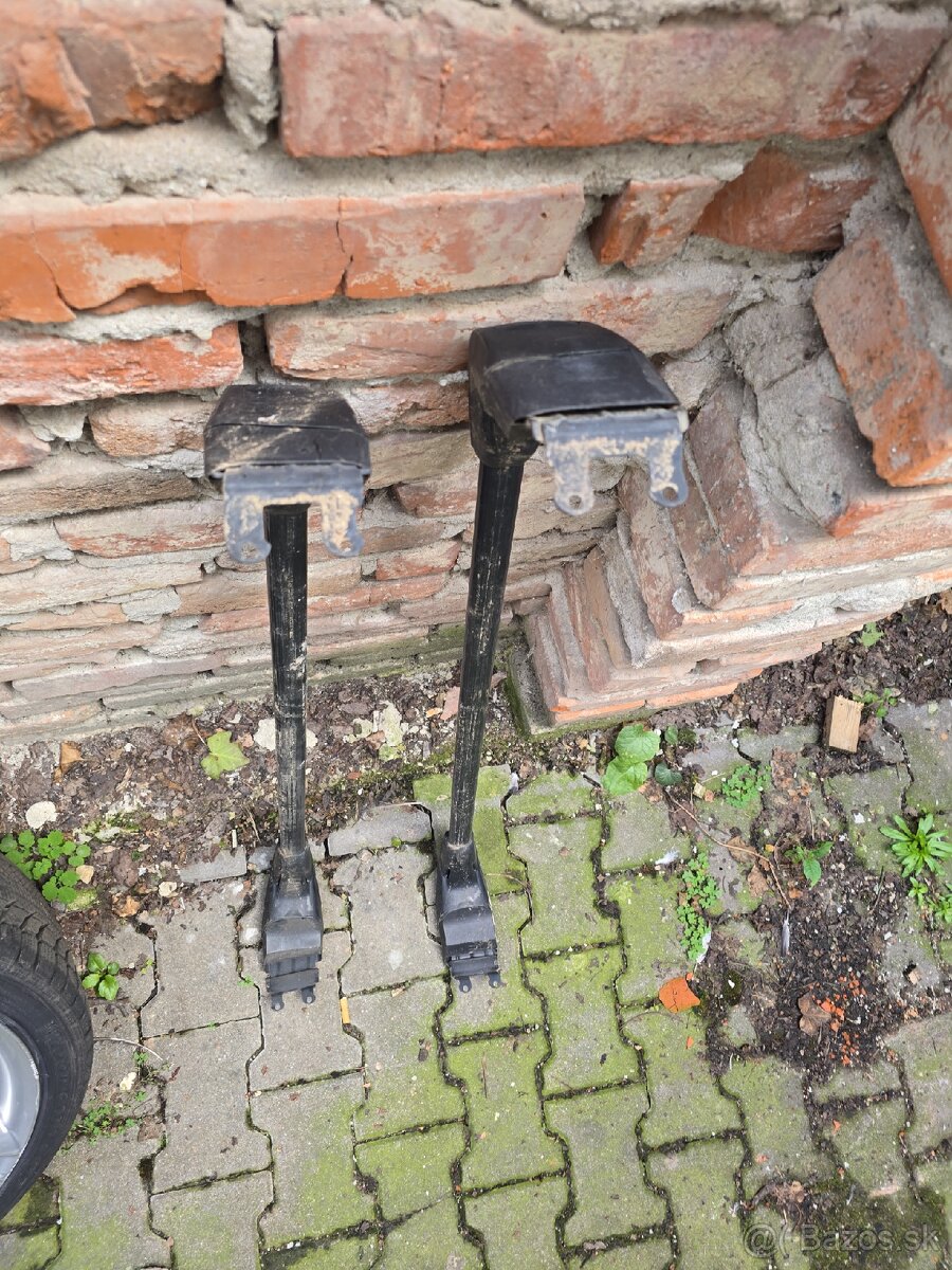 Strešné nosiče 206 - 3