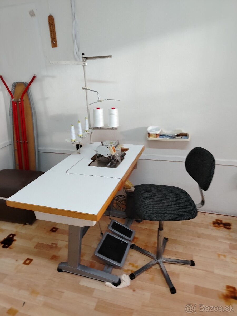 Overlock Siruba 575 - 3