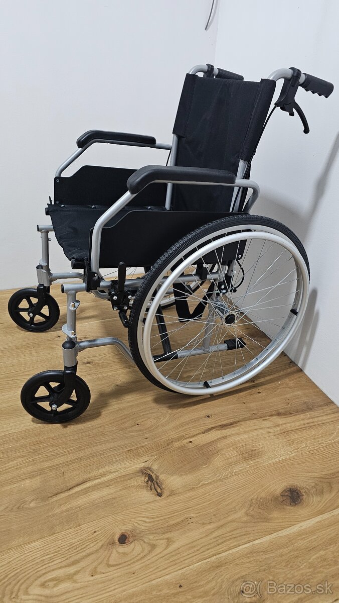 INVALIDNÝ VOZÍK - 3