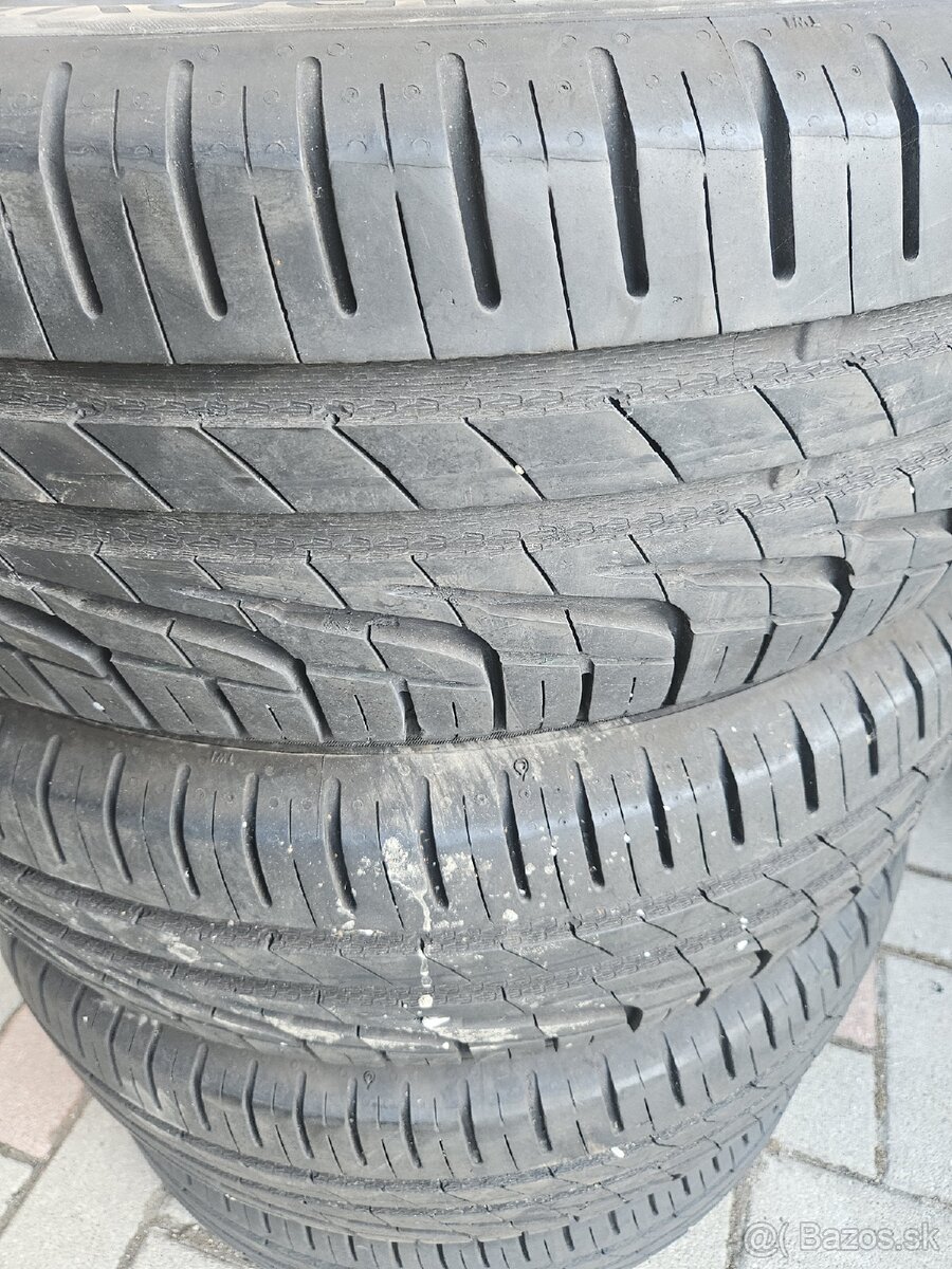 Uniroyal RainExpert 5 185/60 R15 – 7 mm letne - 3