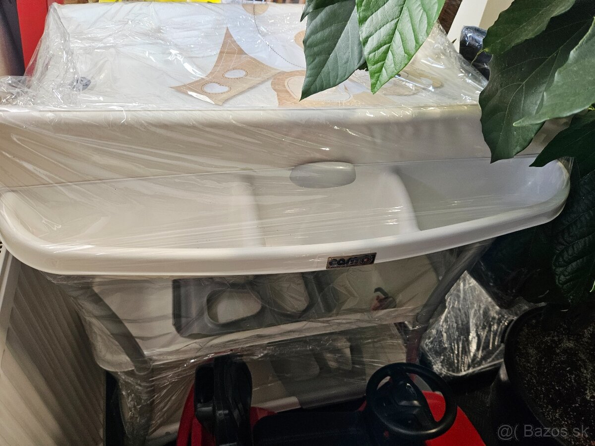 Prebalovací pult s vaničkou CAM - 3