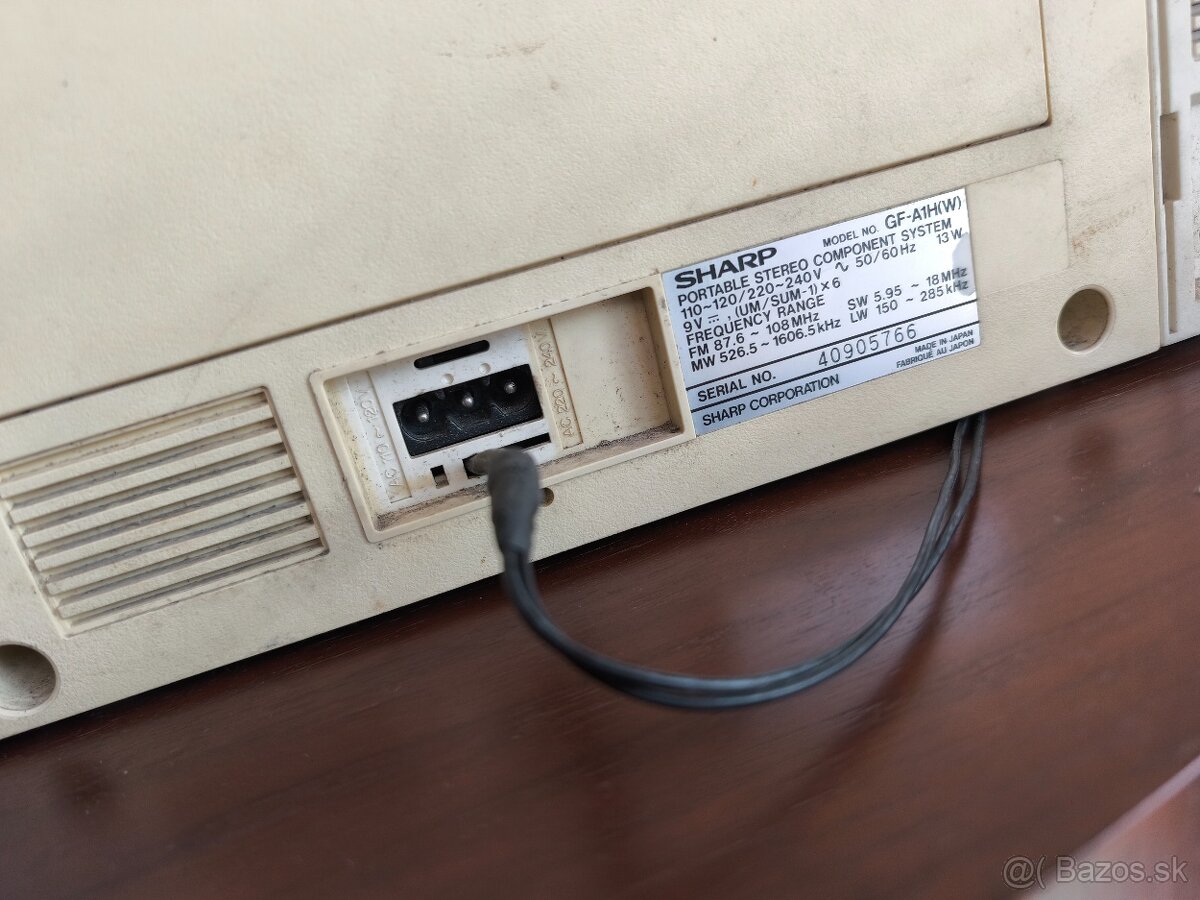 Radio s kazetskom Sharp biele - 3