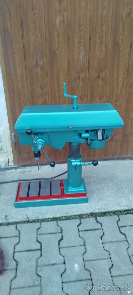 Vŕtačka Jihokov Hustopeče SV stolova/stojanova - 3