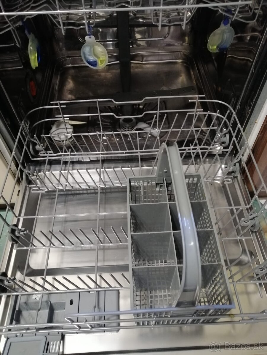 Electrolux ESI 64030X - 3