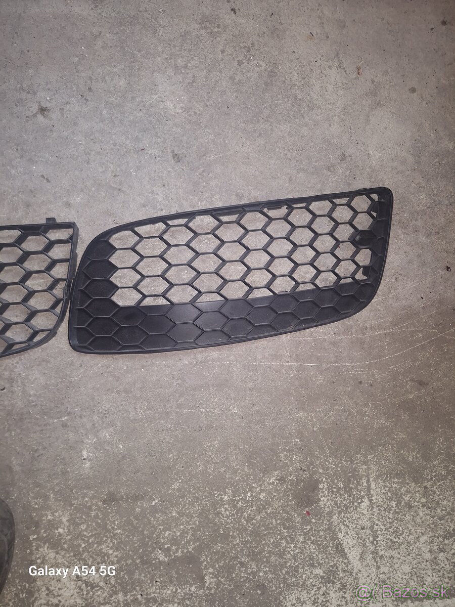 Mriezky na golf 5 gti - 3