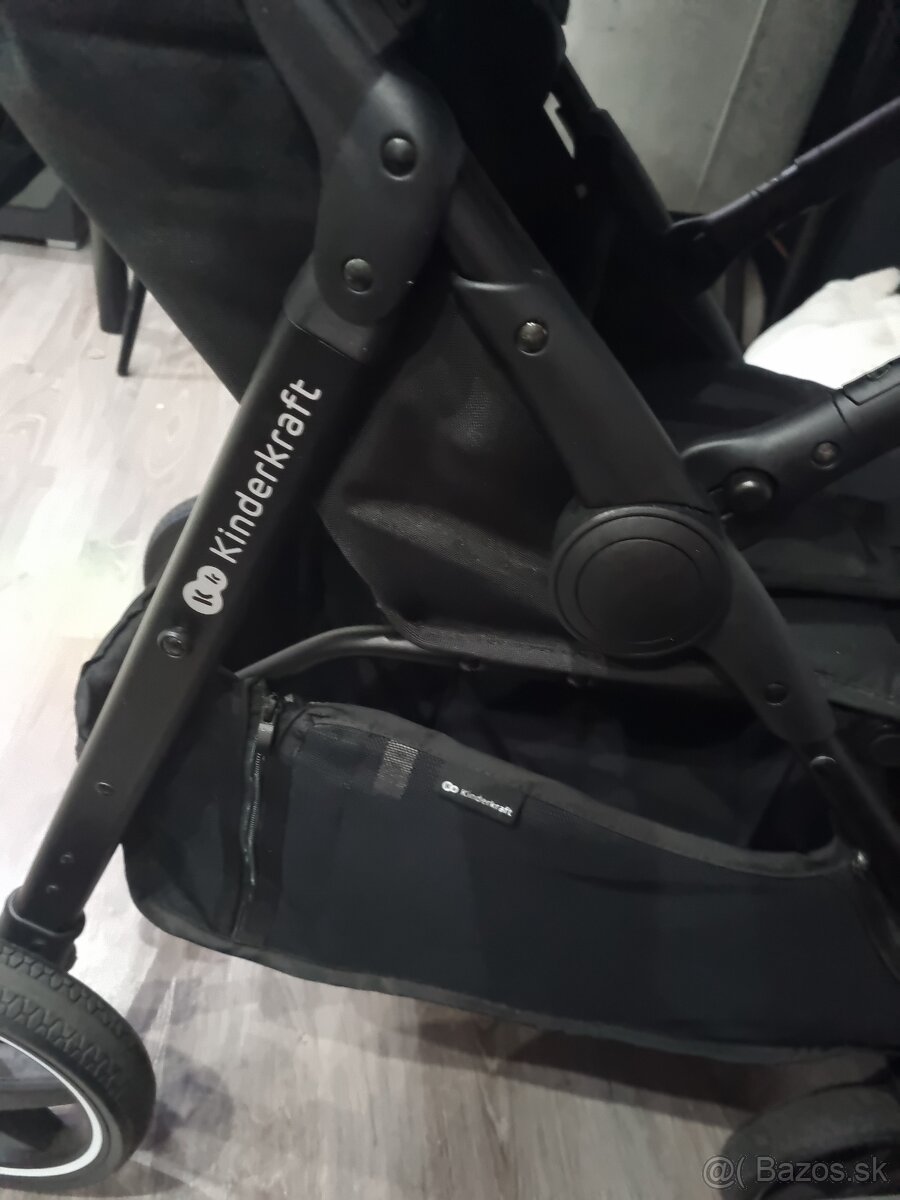 Kinderkraft kočík + Elodie podložka - 3