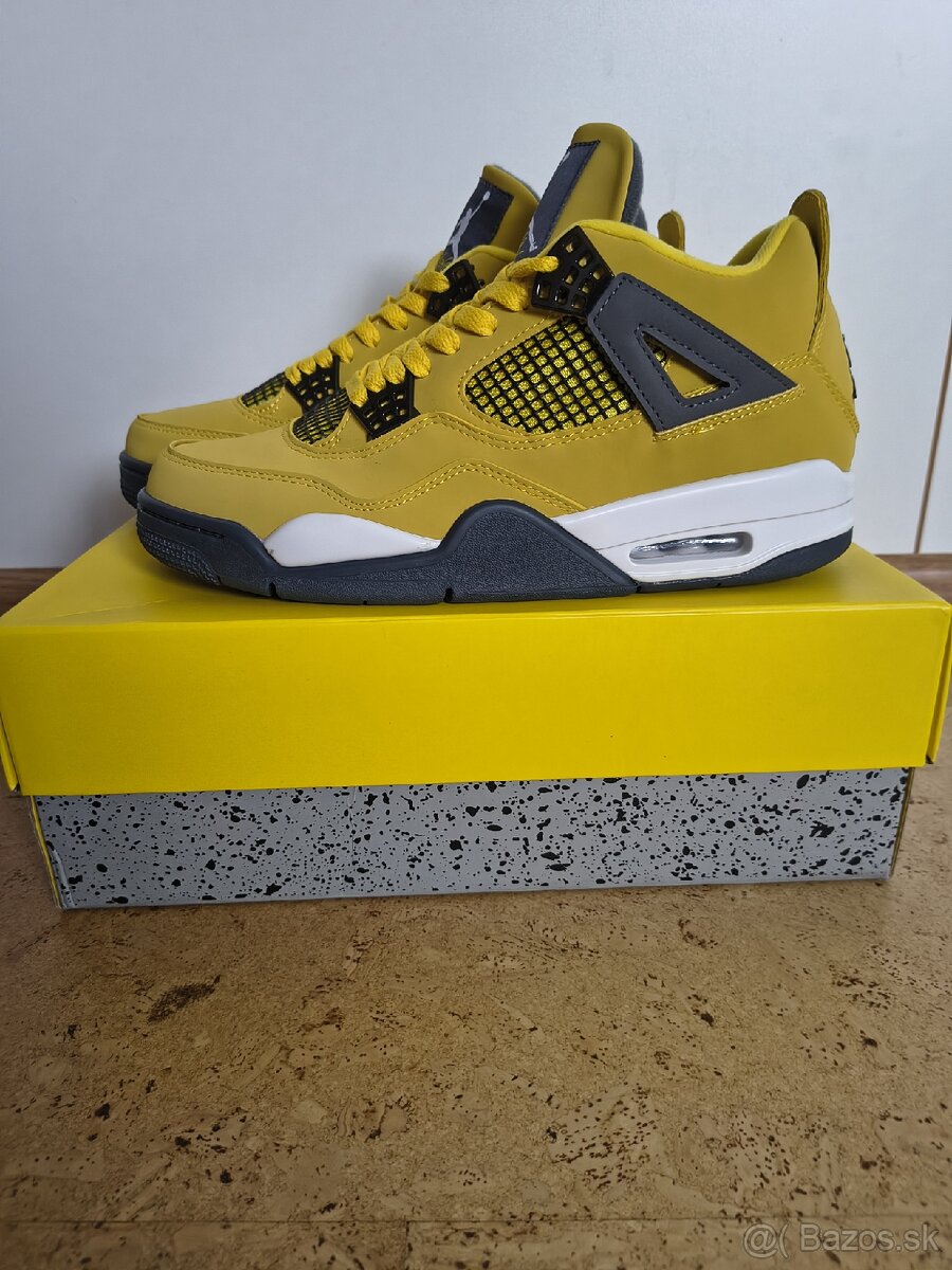 Jordan 4 retro "lightning" - 3