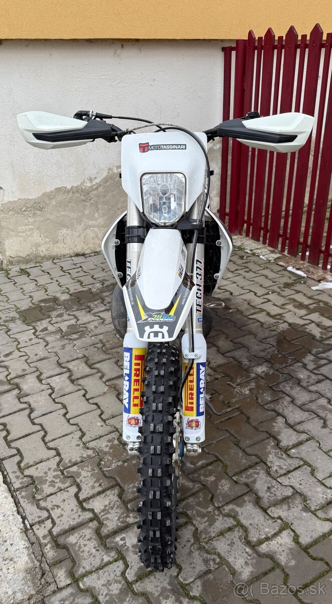 Husqvarna 250 - 3