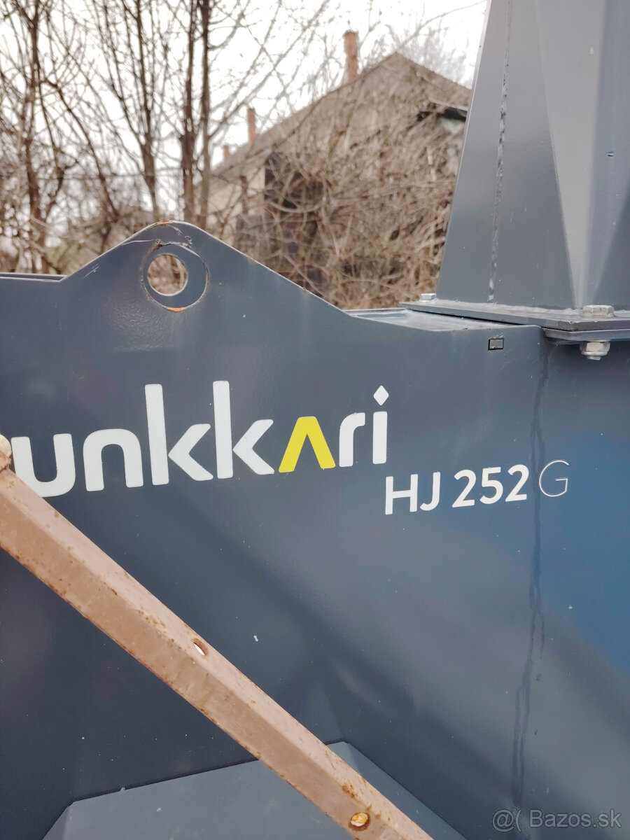Profesionálny štiepkovač JUNKKARI - 3