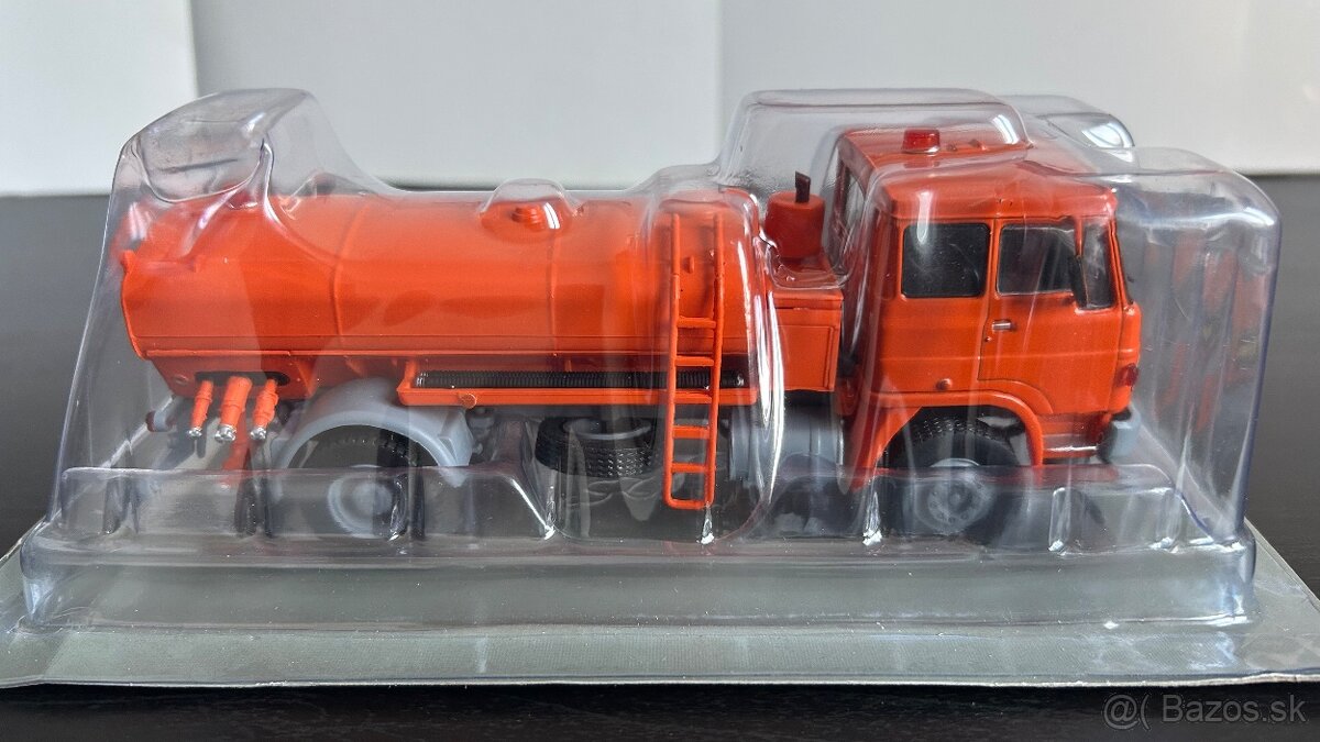 LIAZ 110.850 SA8 1/43 DeaGostini - 3