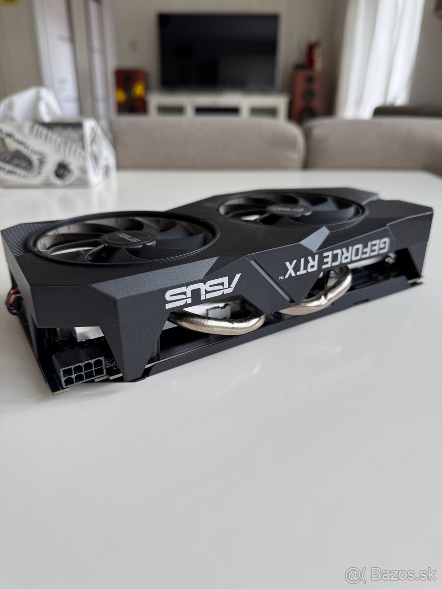 Asus GeForce RTX 2060 Super - 8GB - 3