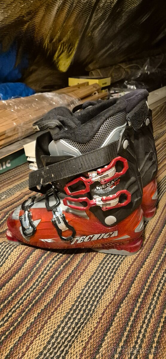 Predam lyže a lyžiarky - 3