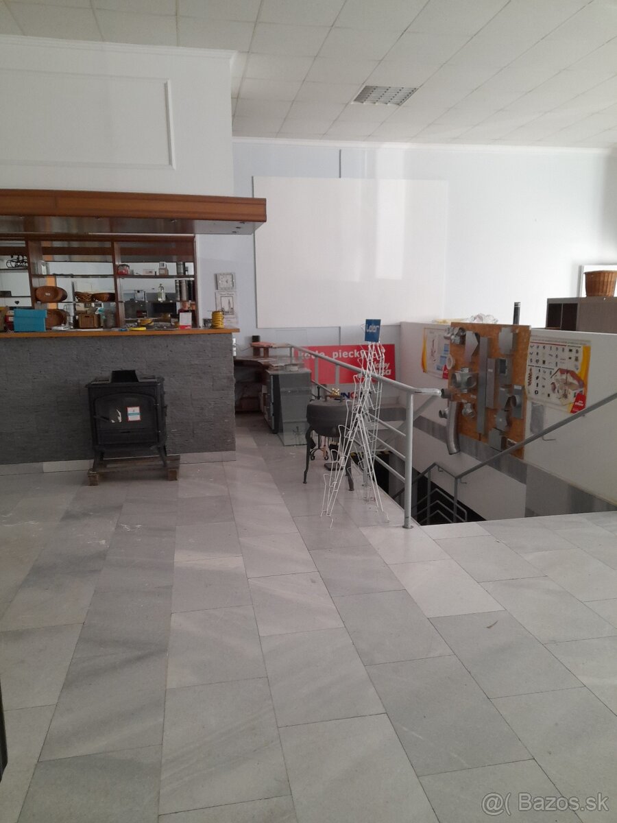 Komerčný priestor na prenájom,TT ul.Tehelná - 3