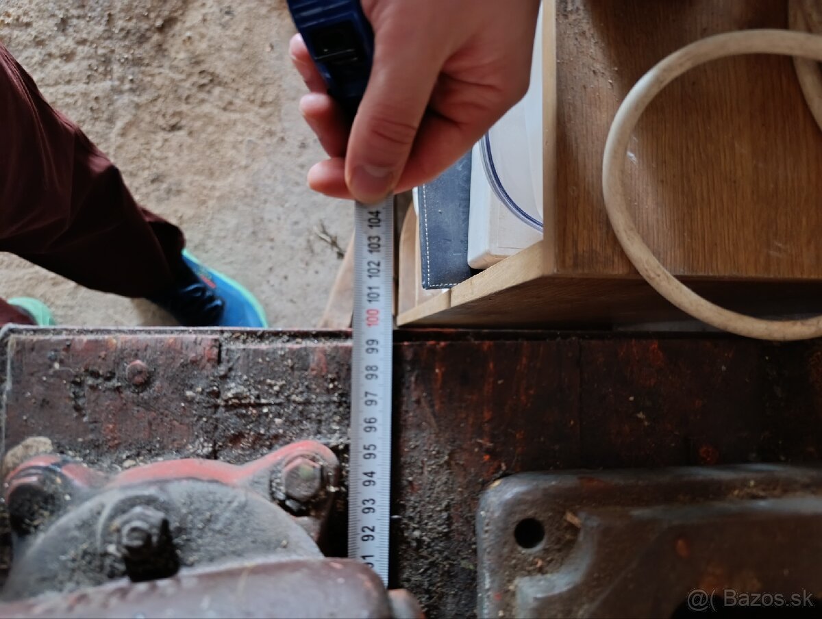 Dielenský stôl ponk - 3