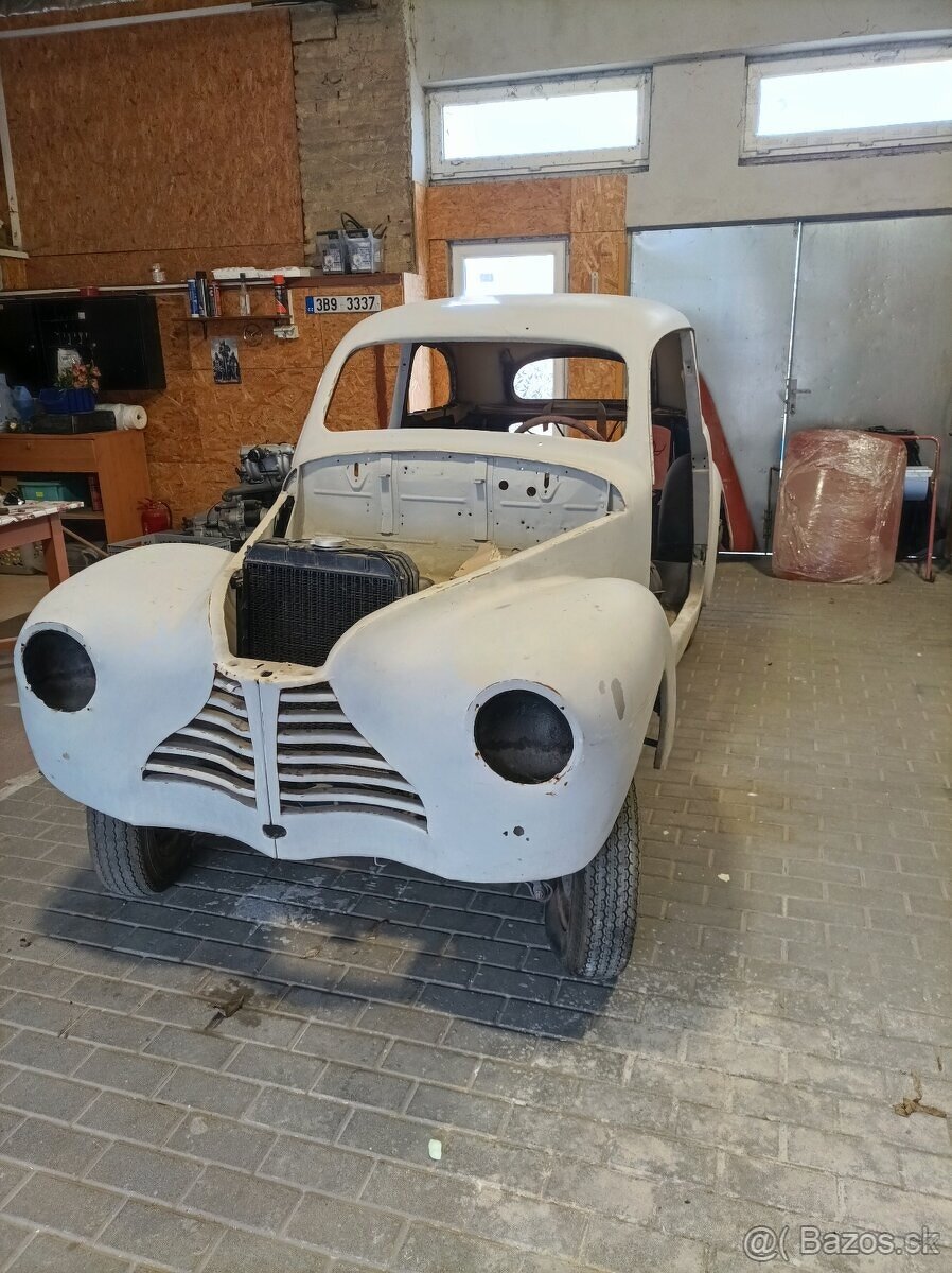 Škoda Tudor 1101 - 3