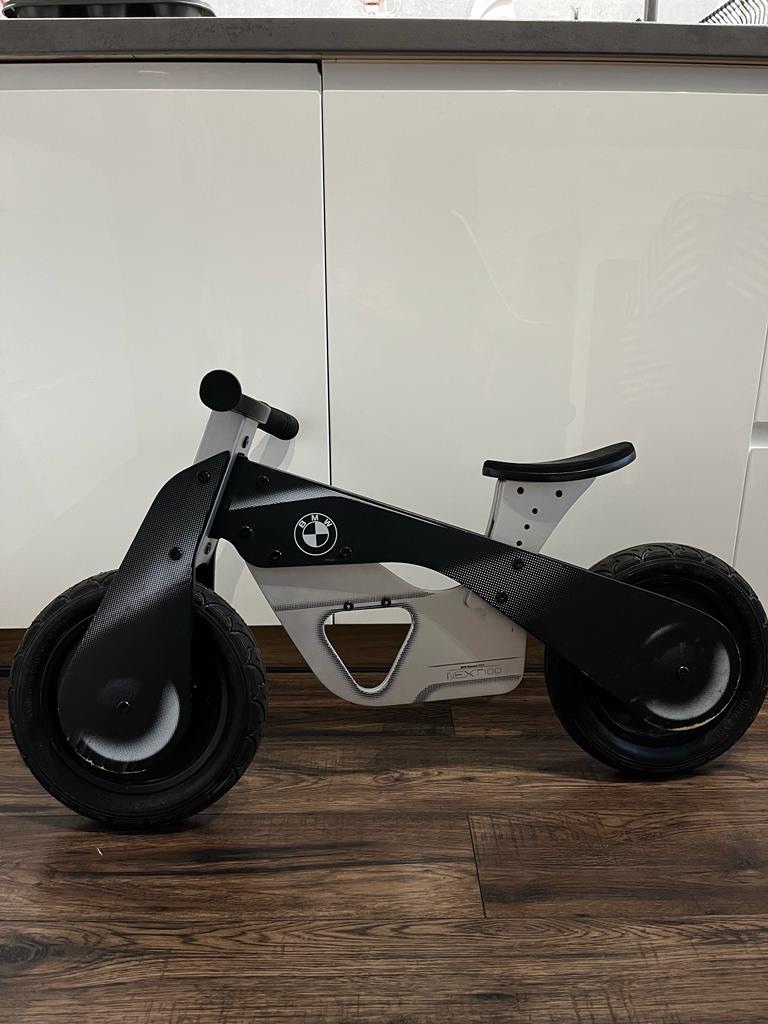 Odrážadlo BMW - 3