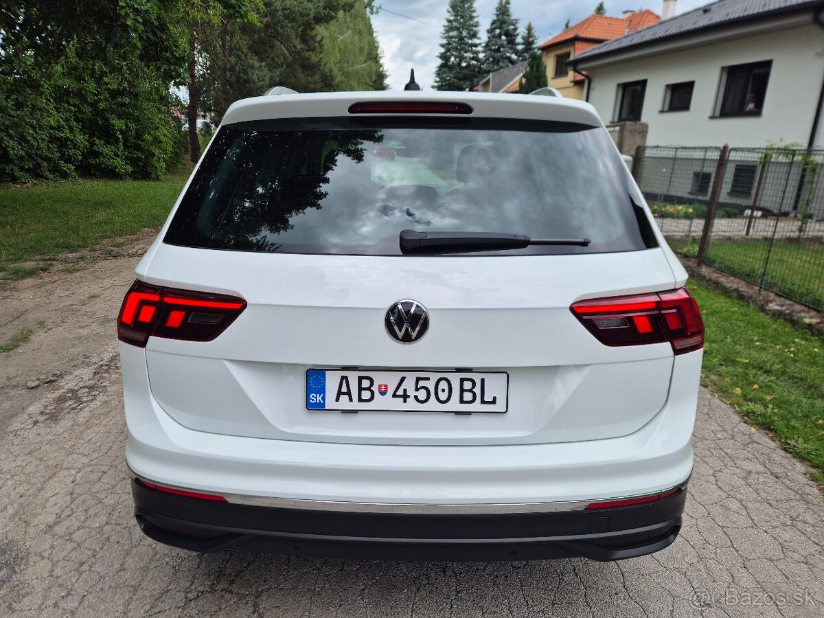 ===Volkswagen Tiguan=== - 3