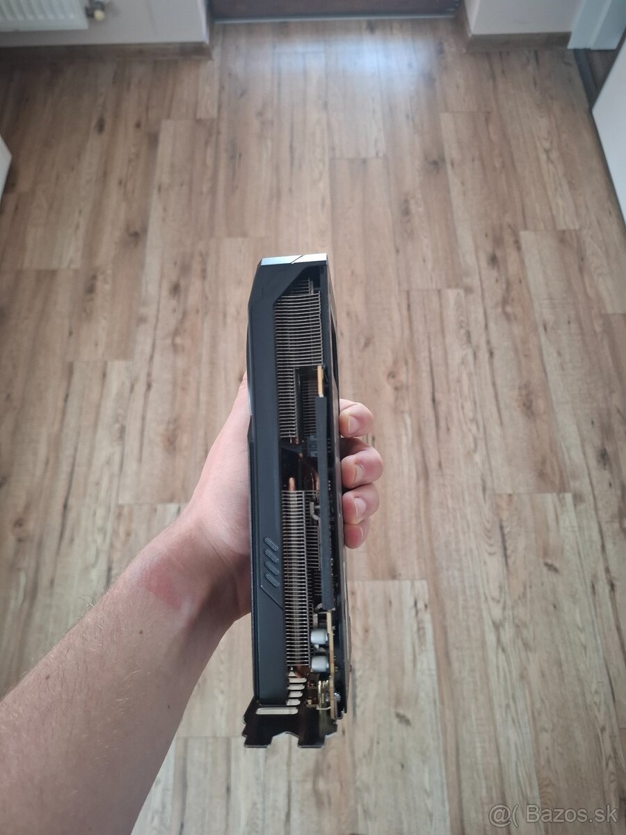 GIGABYTE GeForce RTX 5060 WINDFORCE MAX OC 8G - 3